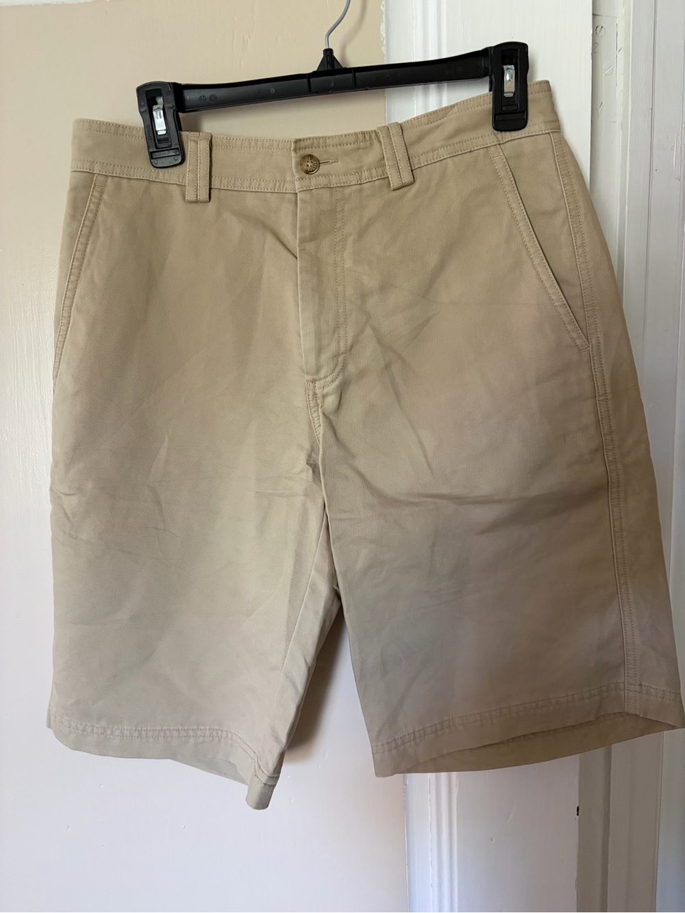 Tori Richard Tan Flat-Front Cotton Shorts